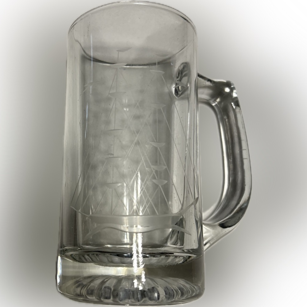 🍄Vintage Etched Clipper Ship Glass Mug Cup Beer Nautical Sailboat